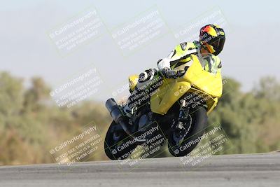 media/Dec-01-2025-Moto Forza (Mon) [[2daa91e15f]]/2-Intermediate Group/Session 2 Turn 9 Entry/